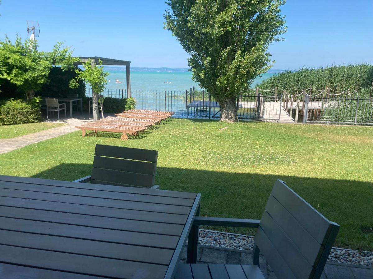 Beach 101 Villa Siófok Eksteriør billede