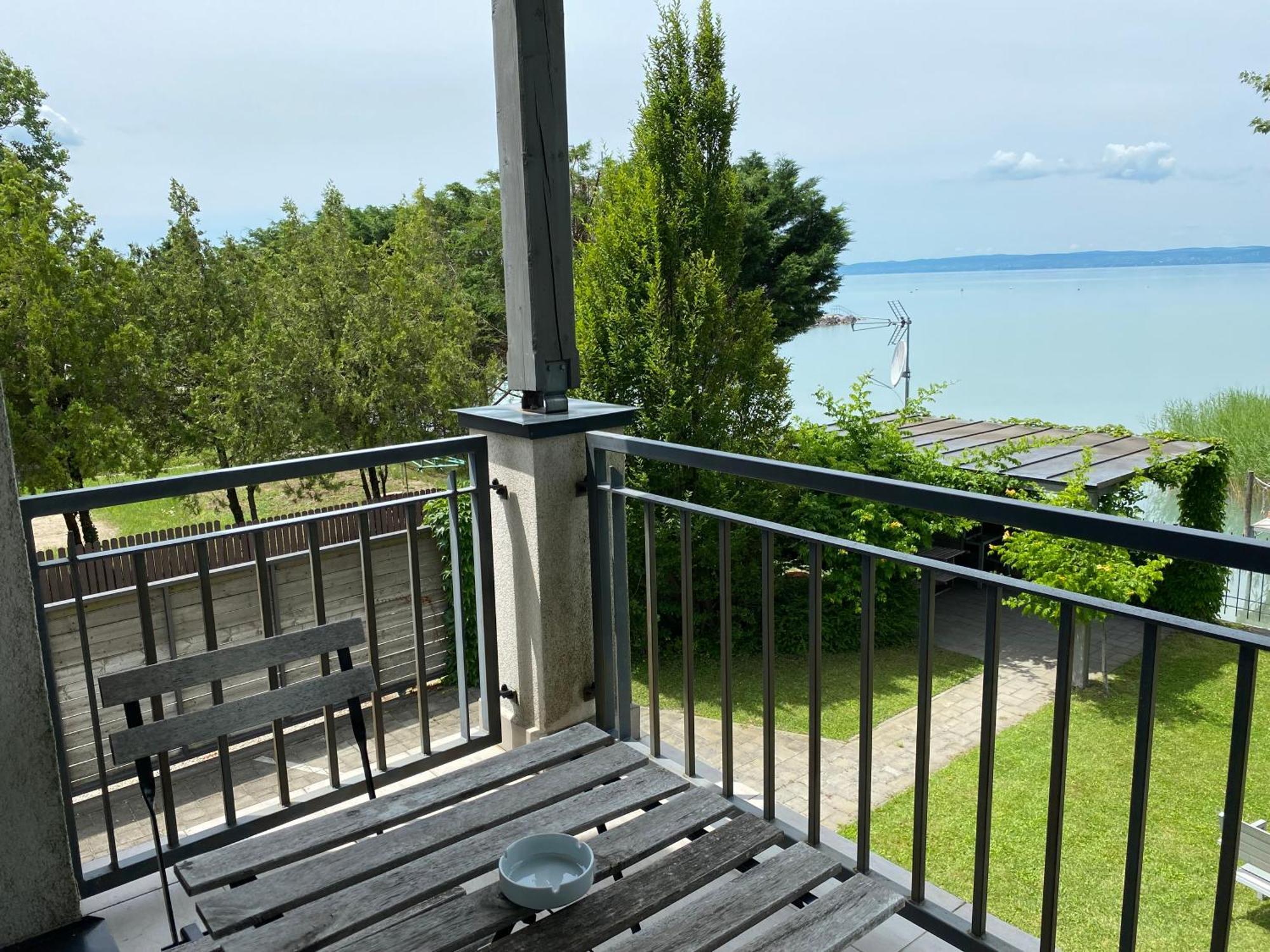 Beach 101 Villa Siófok Eksteriør billede