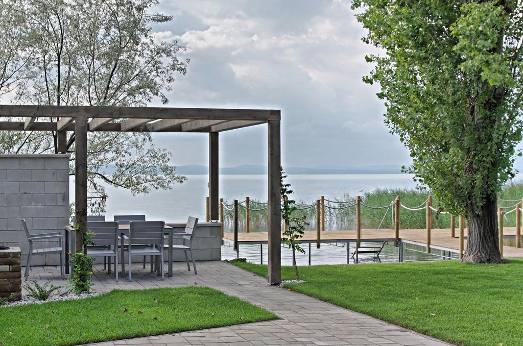 Beach 101 Villa Siófok Eksteriør billede
